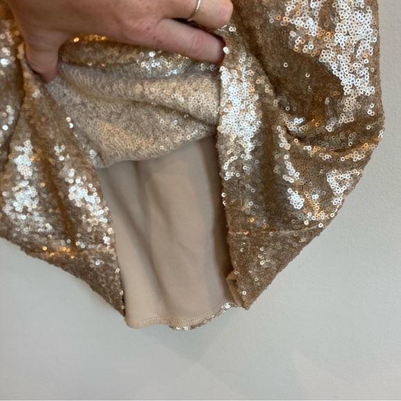 Crystal Doll Sequin Dress Gold Size Small Sparkle Zipper Lined Party Cocktail - Picture 7 of 8